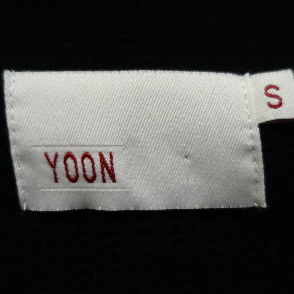 Yoon Sweater - Picture 2 of 10